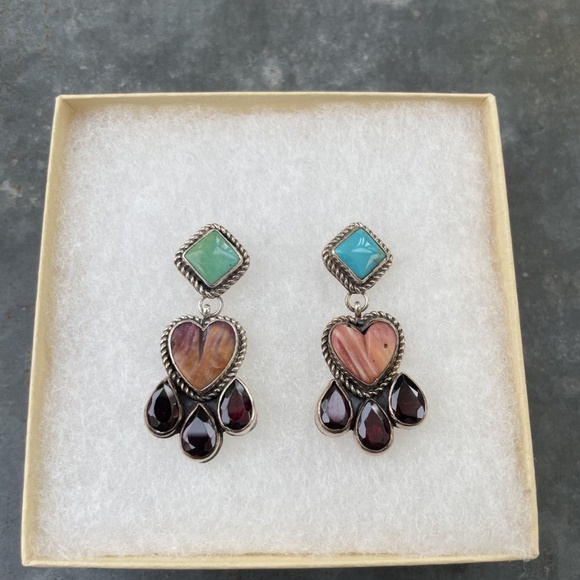 Sterling Nakai signed Navajo Heart Drop Earrings with turquoise and other gems - Picture 3 of 4